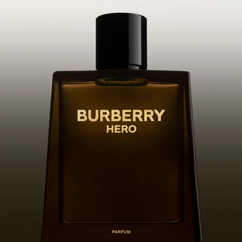 Burberry Hero Parfum - Image 16